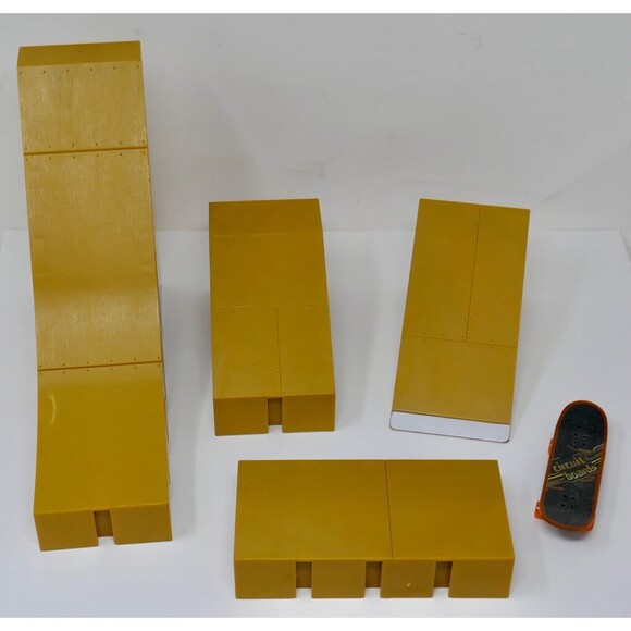 Tech Deck Paul Rodriguez Skatelab Ramps with Tony Hawk Circuit Board - Picture 2 of 14